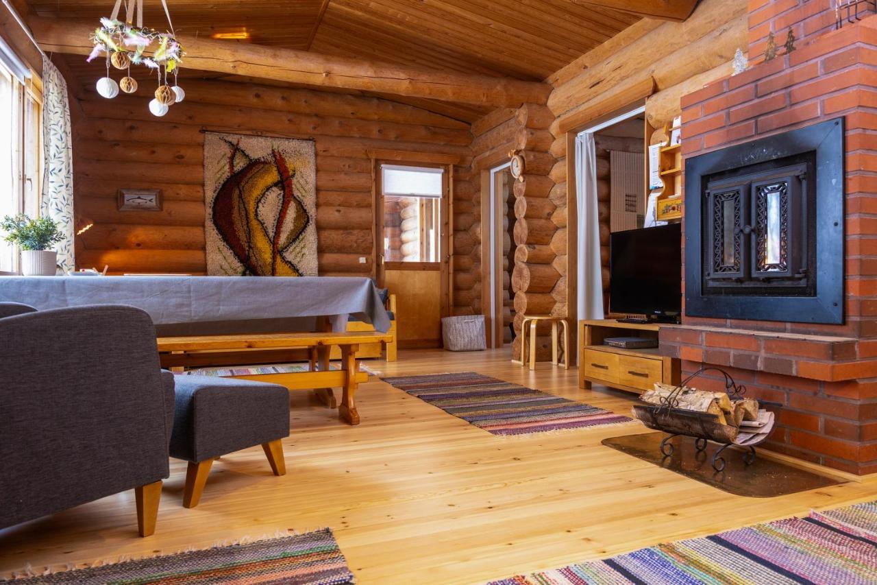 Iltarusko Villa Kuusamo Buitenkant foto